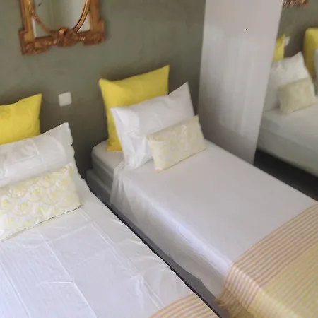 Proche Et Gare Cannes