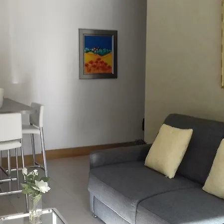 Proche Et Gare * Cannes